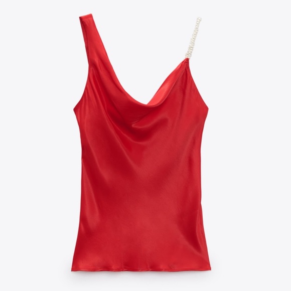 ❤️‍🔥ASYMMETRICAL PEARL TOP❤️‍🔥 RED - Picture 7 of 8